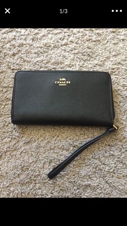Coach women’s wallet