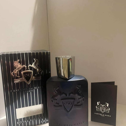 Parfums de Marly-Layton