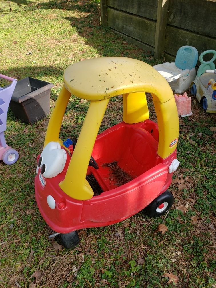 Little Tikes Car