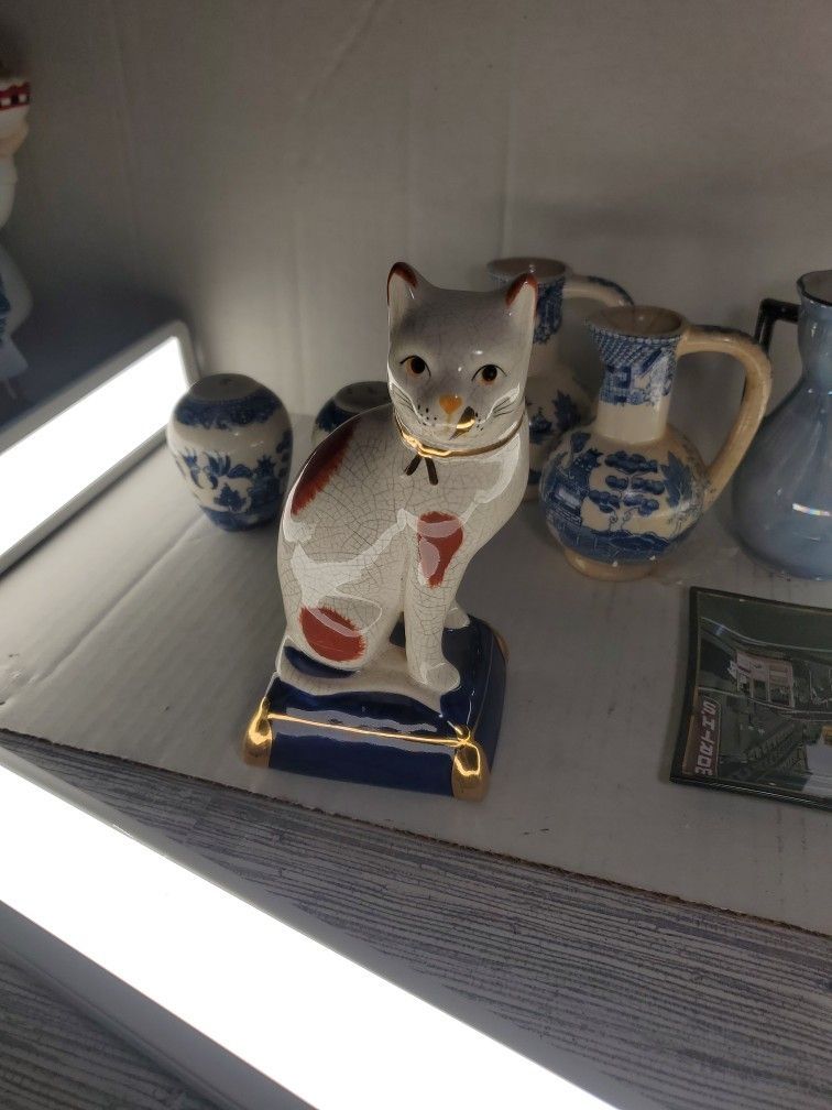 Ff Japan Cat Statue 🐈 