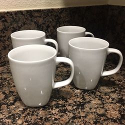 White mugs, white cups