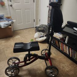 Lumex S8 Knee Scooter