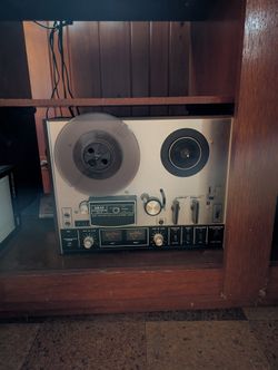 Akai 4000DS MK2 1970s - wood