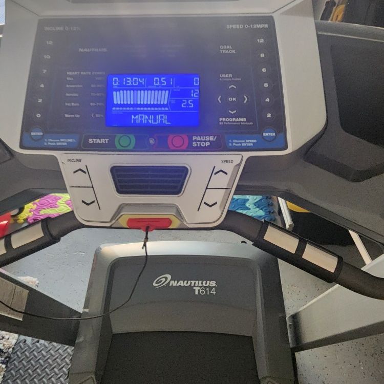 Treadmill Nautilus T614