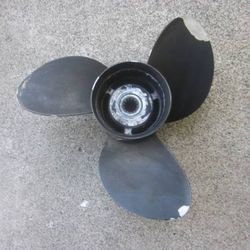 Michigan Aluminum propeller #011001 14 x 13 Cupped RH, great condition