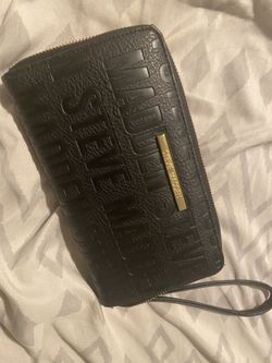 Steve Madden wallet good condition