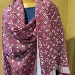 Louis Vuitton Shawl 