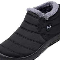 Warm Ankle Women Boots Size 8.5 Brand New