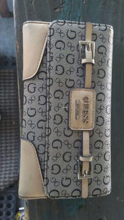 Guess wallet