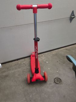 3 wheel scorter