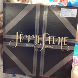 Britney Spears Femme Fatale CD + Vinyl Fans Collectible Edition 