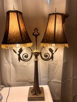 Two double head lamps (2)