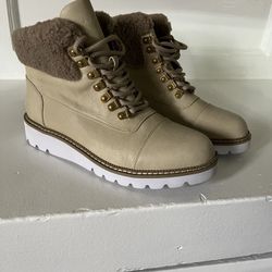 woman boots