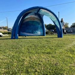 Extreme canopies inflatable