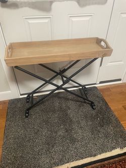 Folding Wood Tray Table with Metal Folding Stand