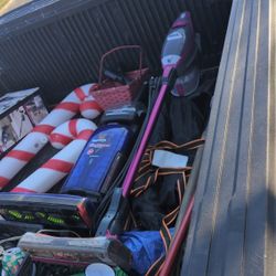 Shark Vacuum W Attachments