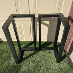 Table Legs 