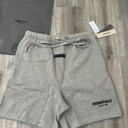 Dark Oatmea Medium Essentials Shorts