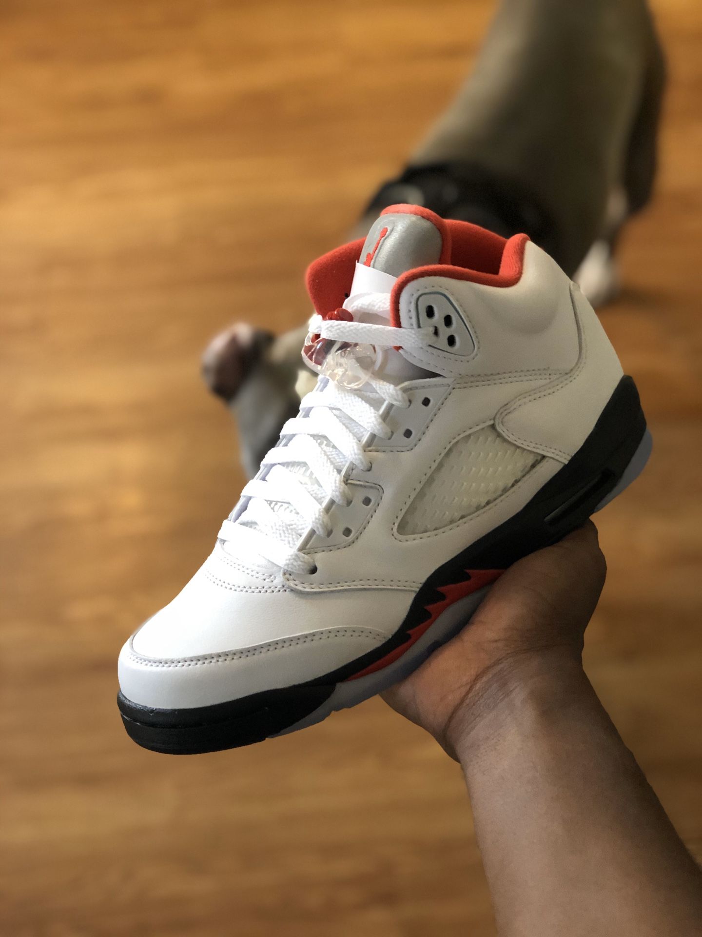 Jordan 5 retro fire red