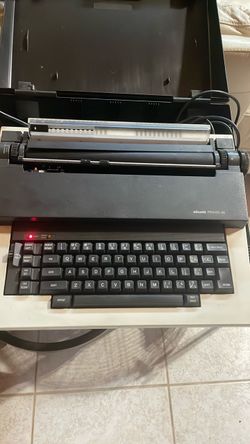 Electric typewriter