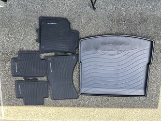 Porsche Macan Weather Floor Mats