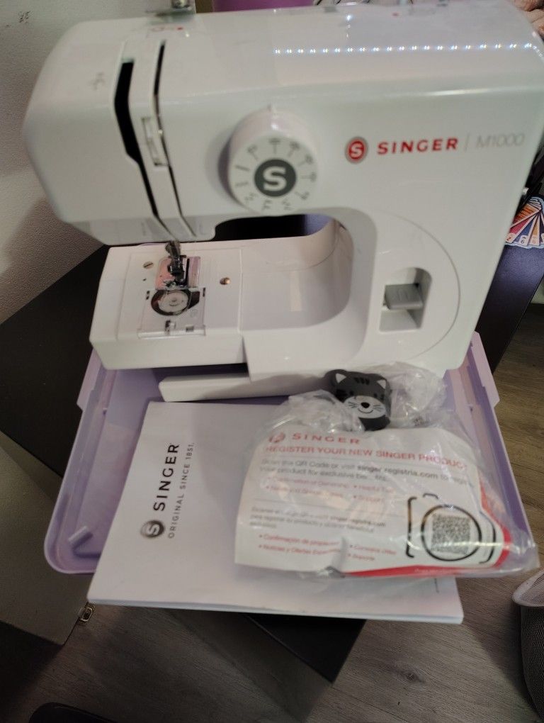 Singer Sewing Machine