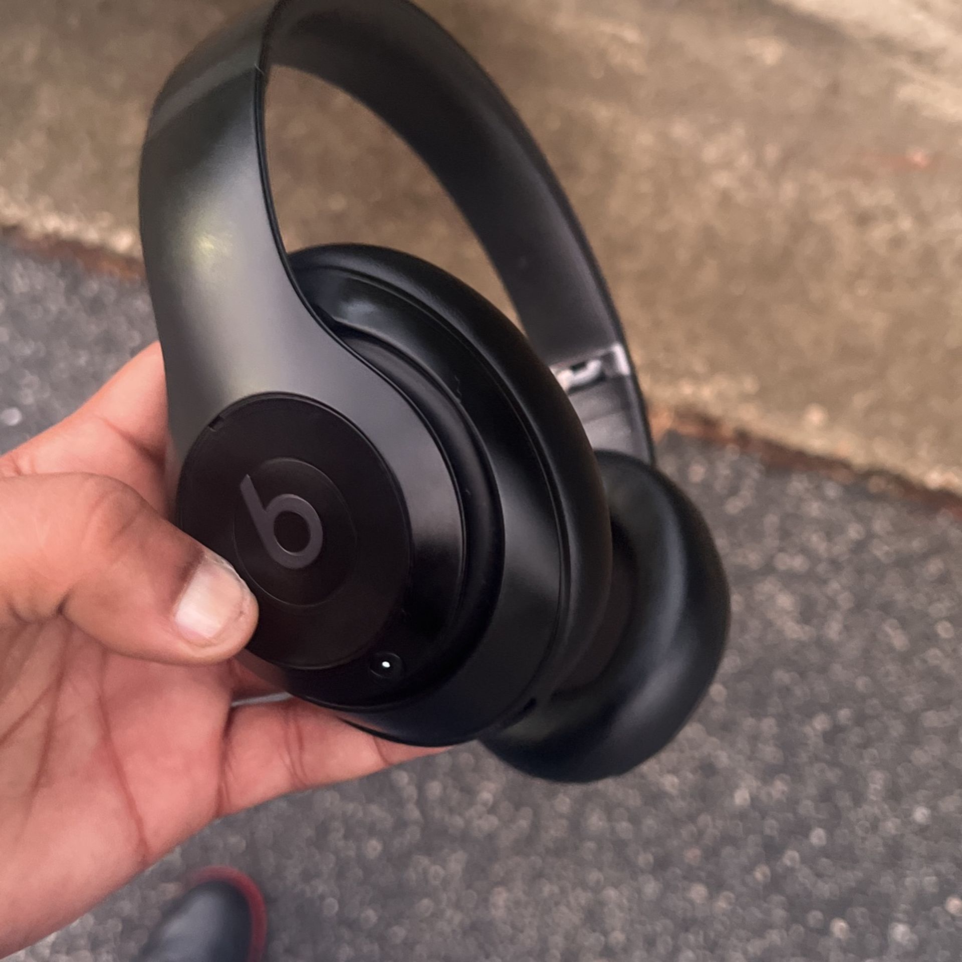 Beats Studio Pro Brand New