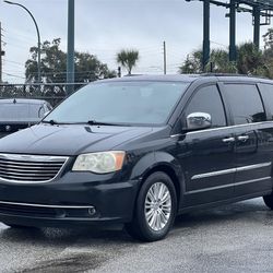 2013 Chrysler Town & Country