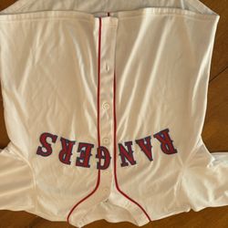 Texas Rangers Autographed Ivan Pudge Rodriguez Size Xl 