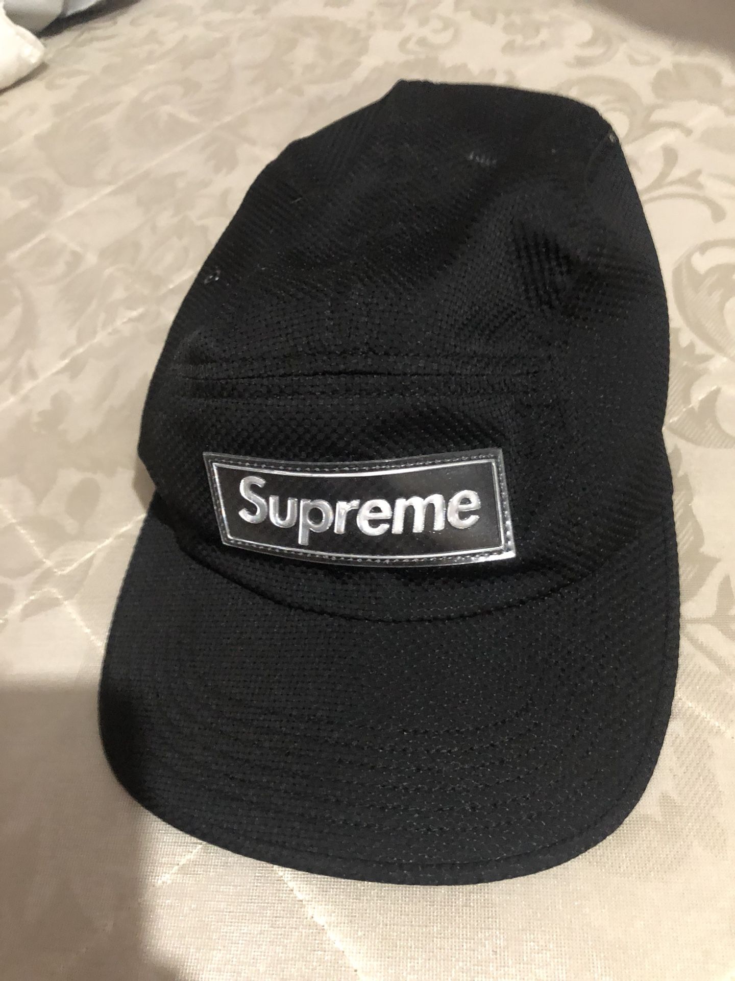 Supreme cap