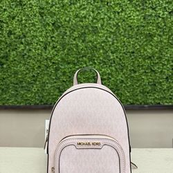Micheal Kors Bag Two Styles U Can Wear It As