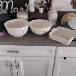 RAE DUNN SET OF BAKING BOWLS