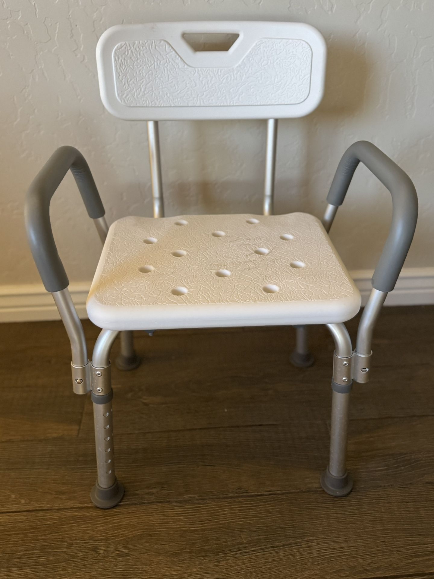 No Slip Shower Chair - Elderly Or Injury