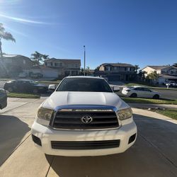 2008 Toyota Sequoia 