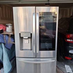 LG REFRIGERATOR USED 6 MONTHS