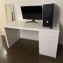 IKEA MALM Desk