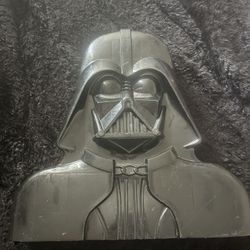Darth Vader figure Case 1980