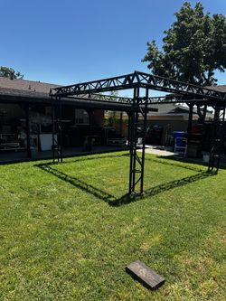 Corner Aluminum Truss triangulo Truss cuadro de aluminio 20’x 20’x 8’ de alto Con sus cajas para