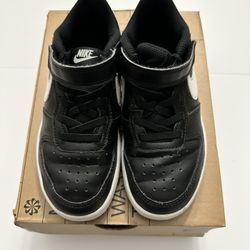 Nike Boys Sneakers Shoes Size 13C