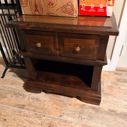 Wooden end table with storage