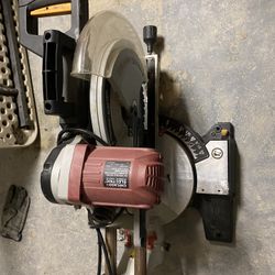 CHICAGO ELECTRIC 61970 SLIDING COMPOUND MITERSAW   (G127086-1 (EN) CTR-A5FLR12”