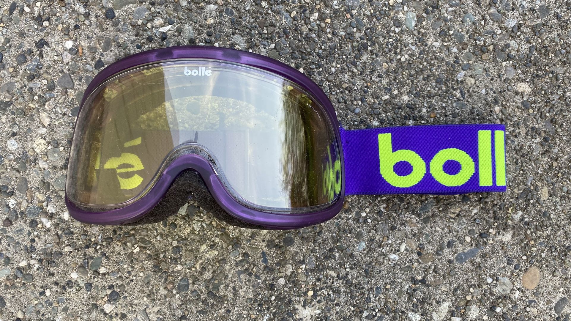 Bolle X-500 Ski Goggles- LOOK!