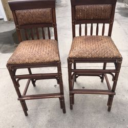 Sillas Altas