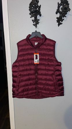 32 Degree Heat Vest ** (42)