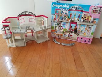 Playmobil shopping mall center life toy set 5485 for Sale in Joliet, IL - OfferUp