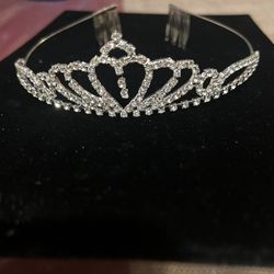 Tiara 
