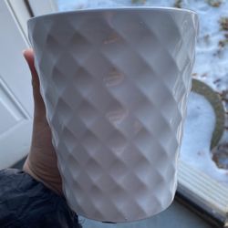 1 Planters Pots