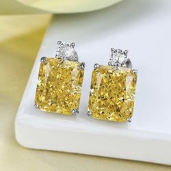 Earrings “Diamond”