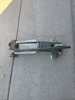 Floor jack