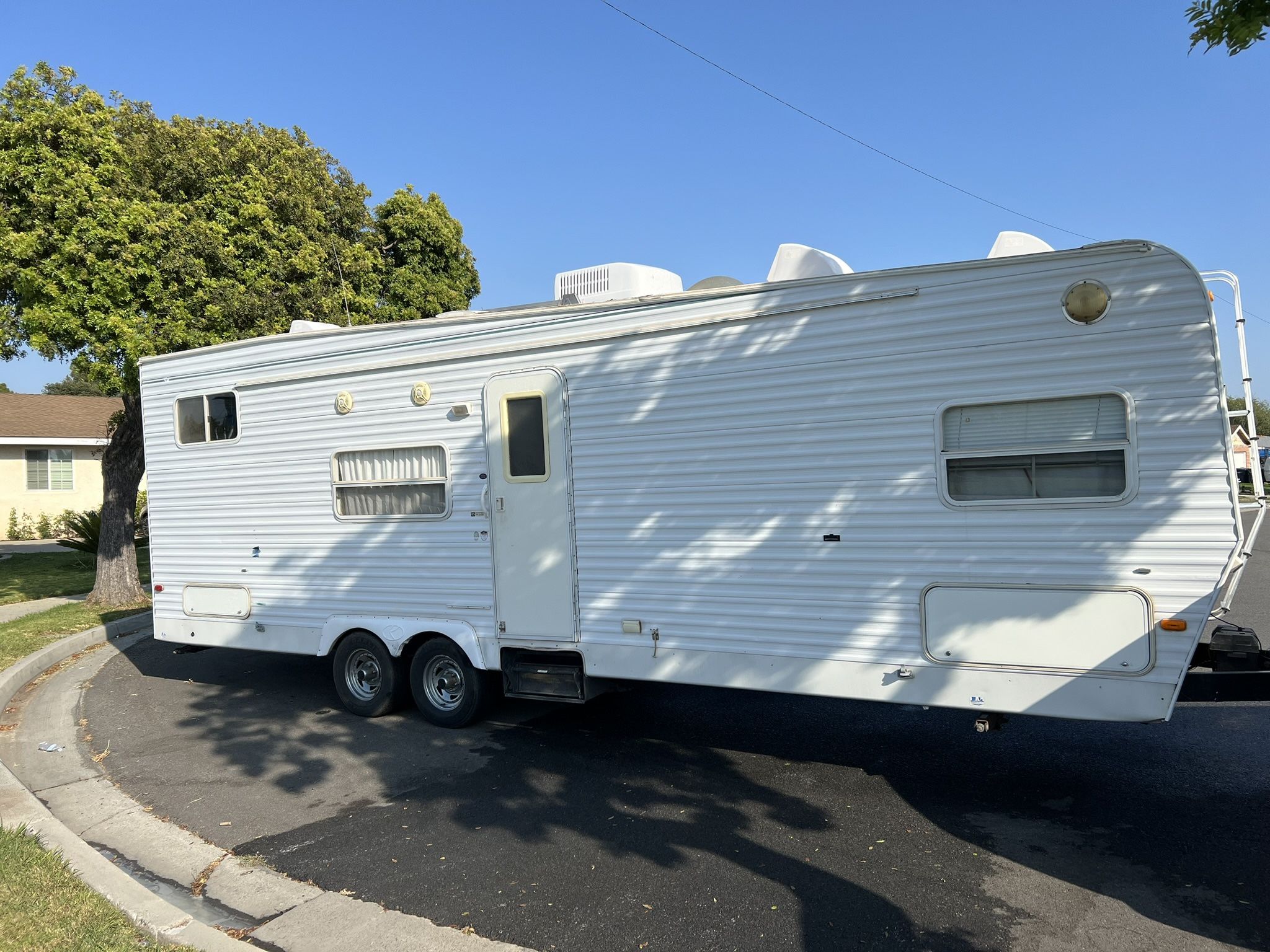2003 Keystone Tailgator
